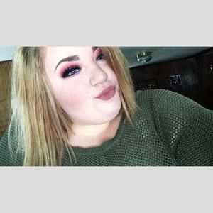 Meet your Posher, Sierra